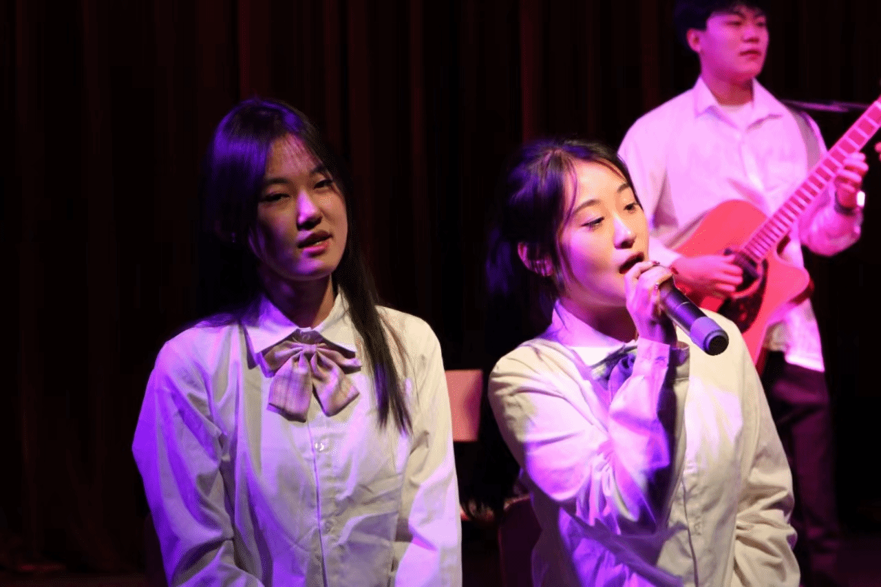 4C956 4C956