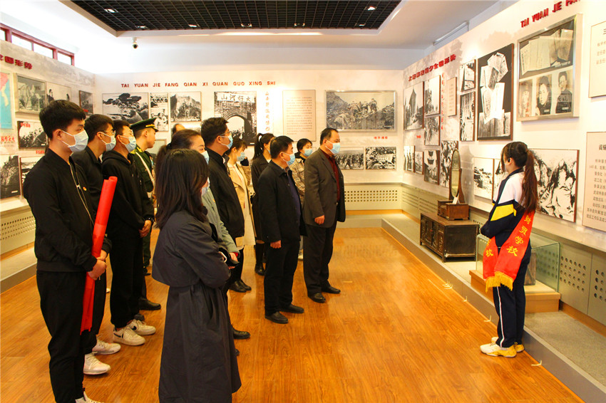 img_7372_ABC看图.jpg img_7372_ABC看图.jpg