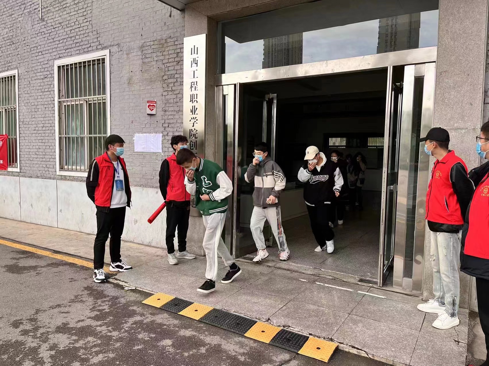 微信图片_20221115180210.jpg 微信图片_20221115180210.jpg