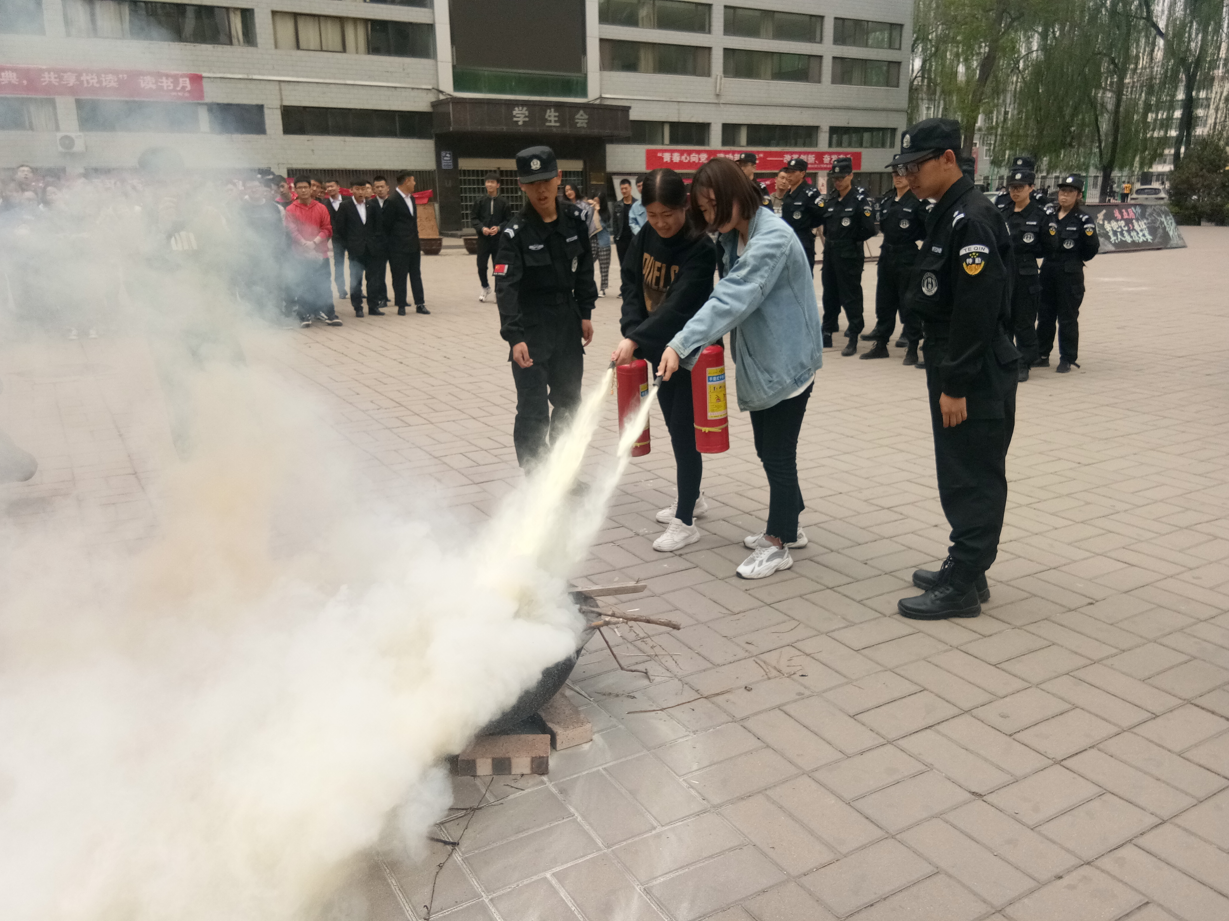 微信图片_20190419222034.jpg