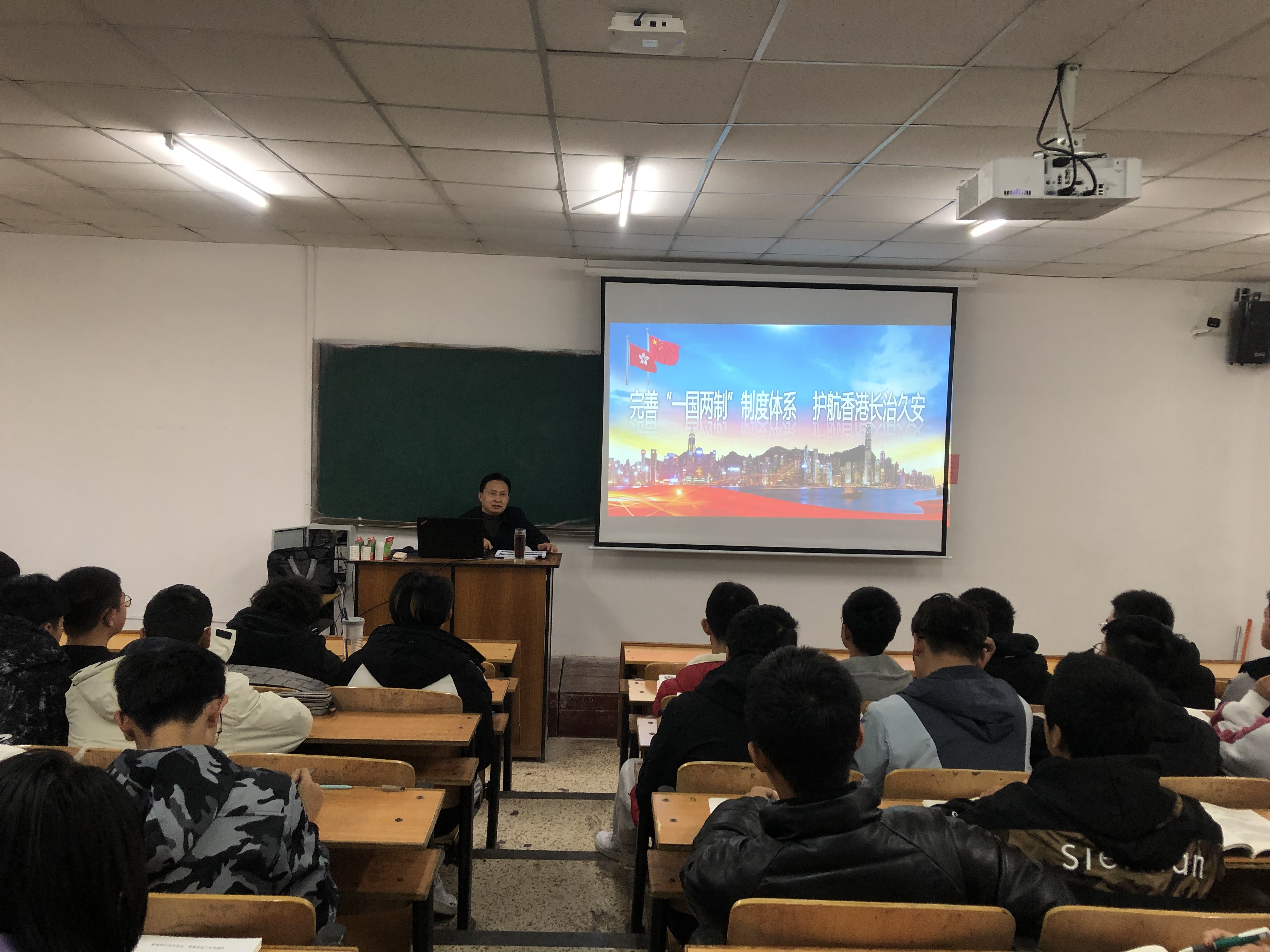 微信图片_20211220085106.jpg 微信图片_20211220085106.jpg